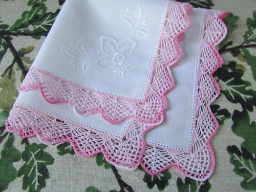 Vintage handkerchief hankie - *vintage,