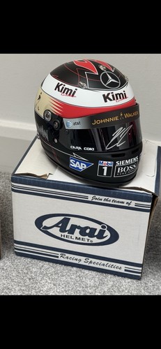 Scale mclaren helmet - 1/2,