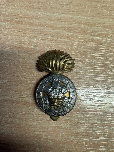 British army cap badge - army,