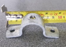 Galvanised key clamp type handrail fittings to suit 33.7mm O/D steel tube. Pk.60