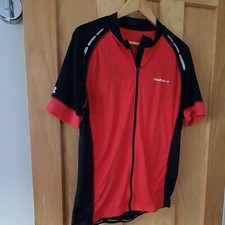 Boardman Cycling  Jersey, Top UK Size XL . Short Sleeved.  4 x Pockets on Rear. 