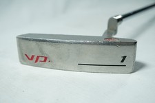 Cleveland VP 1 Putter / New Grip / 35"
