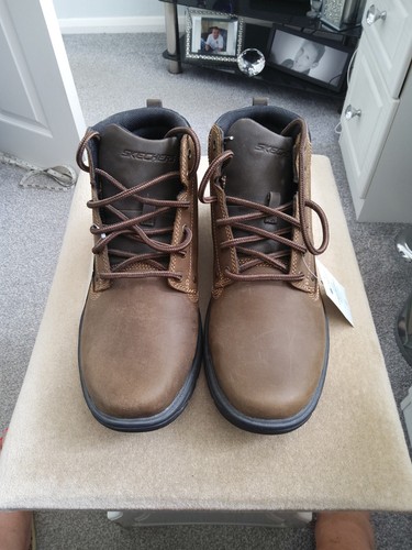 Nwt skechers brown - nwt,