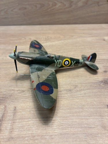 Spitfire diecast fighter - diecast,