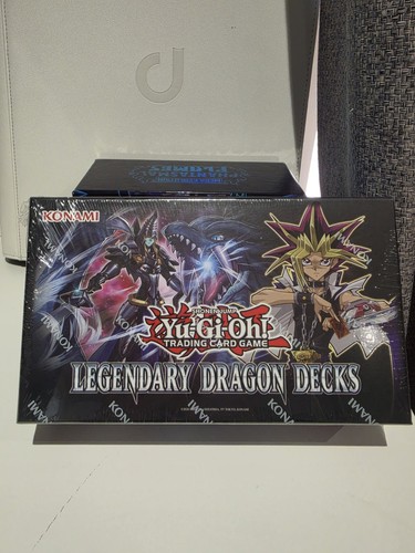 Legendary dragon - yu-gi-oh,