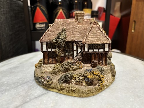 Lilliput lane wealden house - lilliput,