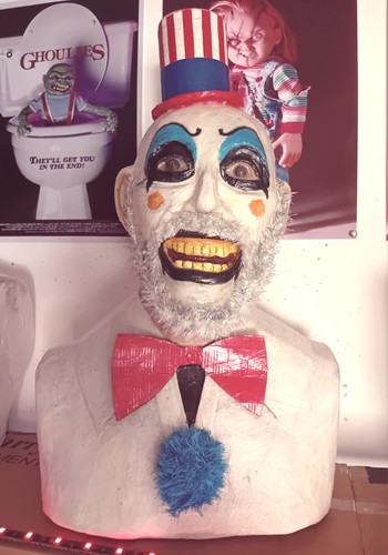 Captain spaulding lifesize - captain,