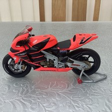 Minichamps Honda RC211V Summer