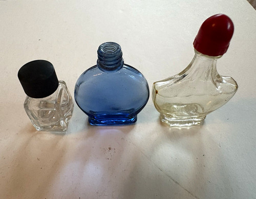 Vtg miniature perfume bottle - vtg,