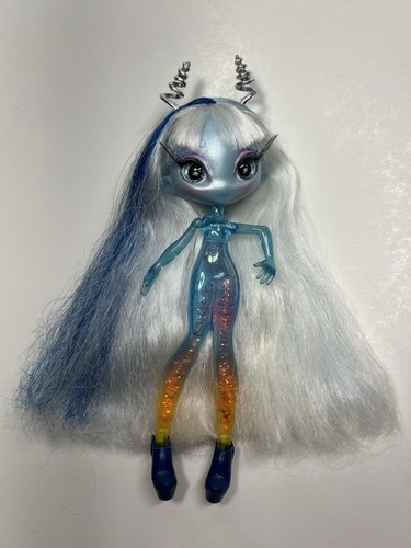 Novi stars alien una - una, verse