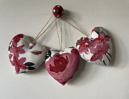 Set heart door - of, 3