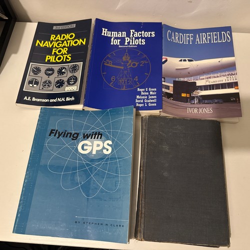 Bundle pilot aviation - bundle:,
