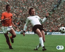 Johan Cruyff Signed 10x8