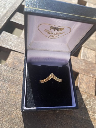 Vintage 9ct gold tiara - vintage,