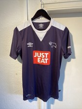 Derby County 2015/16 Away
