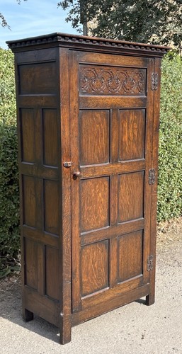 Superb carved arts crafts - ,
