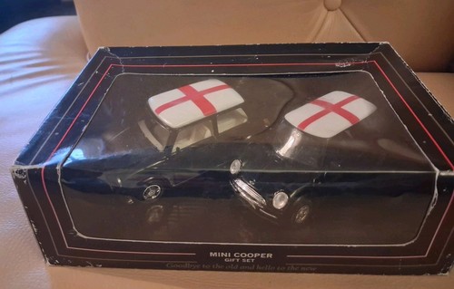 Vintage mini cooper gift set - cooper,