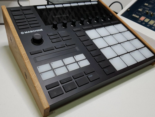 Native instruments maschine - native,
