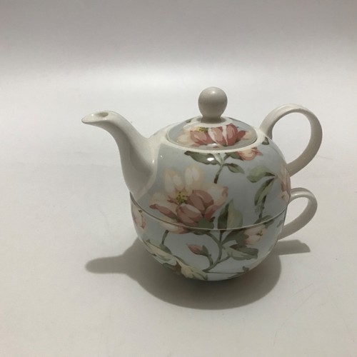 Laura ashley tea for one - laura,