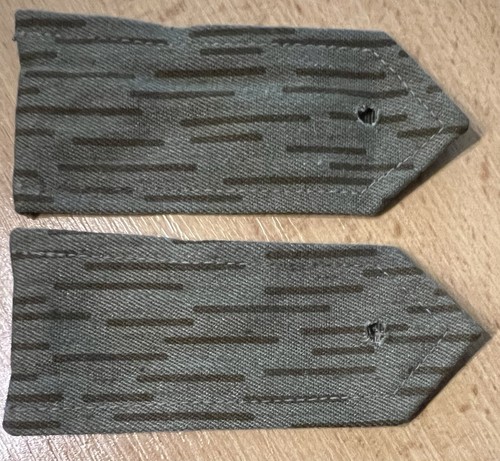 Gdr nva 1 pair shoulder - gdr,