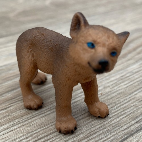 Schleich brown wolf - schleich, cub