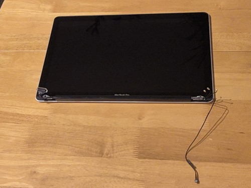 Genuine apple macbook - apple, pro