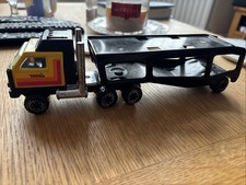 Vintage yellow and black - black, metal