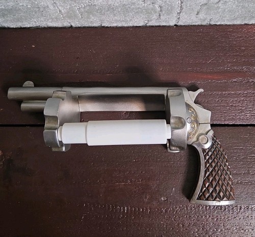 Decorative revolver gun toilet - revolver,