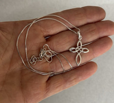 VINTAGE STERLING SILVER CELTIC CROSS PENDANT on 925 BOX CHAIN necklace