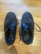 Clarke’s Brogue Smart Shoes Kids 13.5 Worn Once. Vegan Leather.