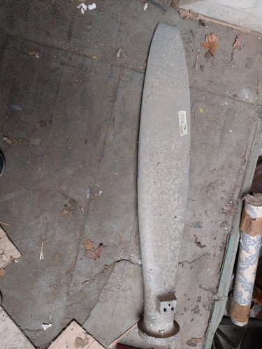 Aircraft propellor blade - ,