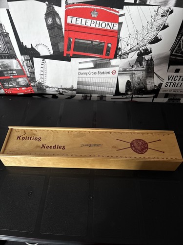 Knitting needles wooden box - needles,