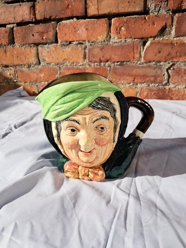 Large royal doulton character - large,
