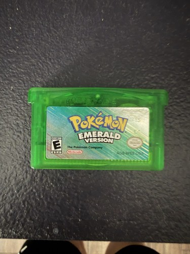 Pokémon emerald version - emerald,