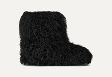 UGG Womens Classic Short Fluff