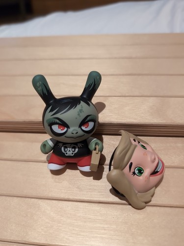 Kidrobot dunny 2016 odd - kidrobot,