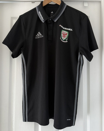 Bnwot adidas wales - wales, national