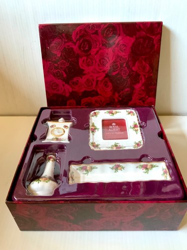 Royal albert old country - country, roses