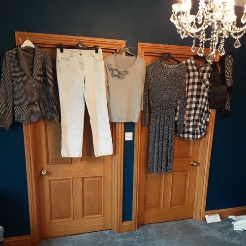 Bundle ladies clothes - ladies, size