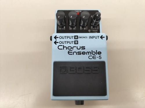 Boss effects pedal 5 - boss, ce-5