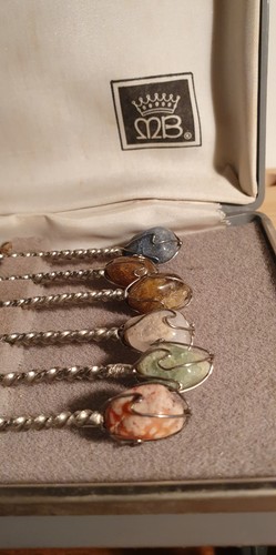 Boxed set silver twisted - boxed, of