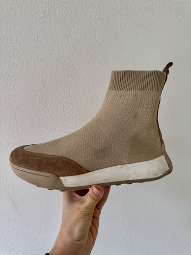 Zara sock suede - zara,