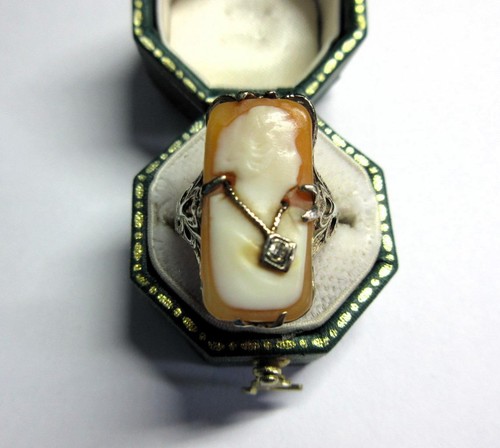 Vintage solid 14ct - 14ct,, white