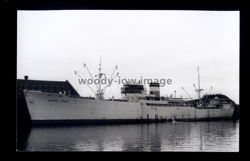 Gb2028 blue star line - -, cargo