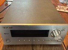 TEAC T-H300 AM/FM Stereo Tuner