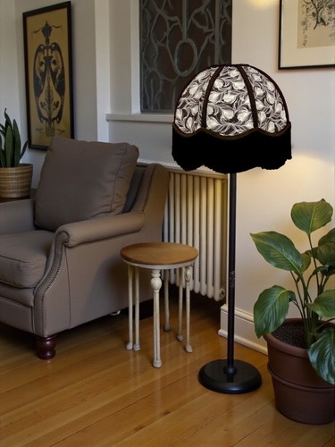 Feather print fabric table