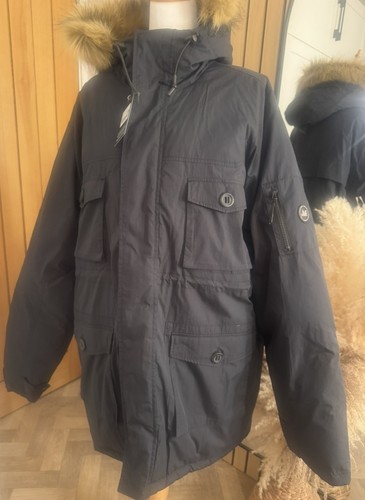 Peaceful hooligan moss - hooligan,