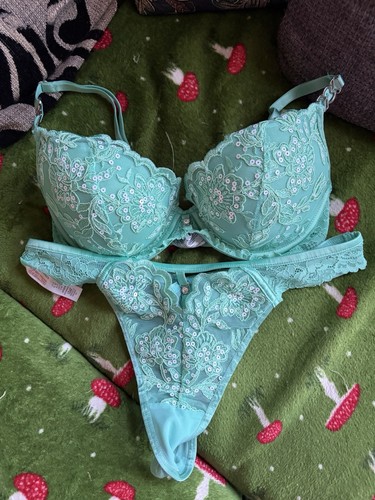 Ann summers push bra 32c - push-up,