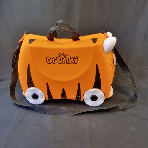 Trunki kids ride suitcase - trunki, ride-on