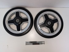 2 X Silver Cross Wayfarer Rear